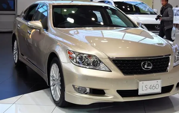 Lexus LS IV (facelift 2009)-4