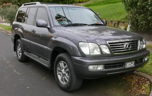 Lexus LX II (facelift 2005)-2