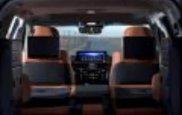 Lexus LX III (facelift 2015)-2