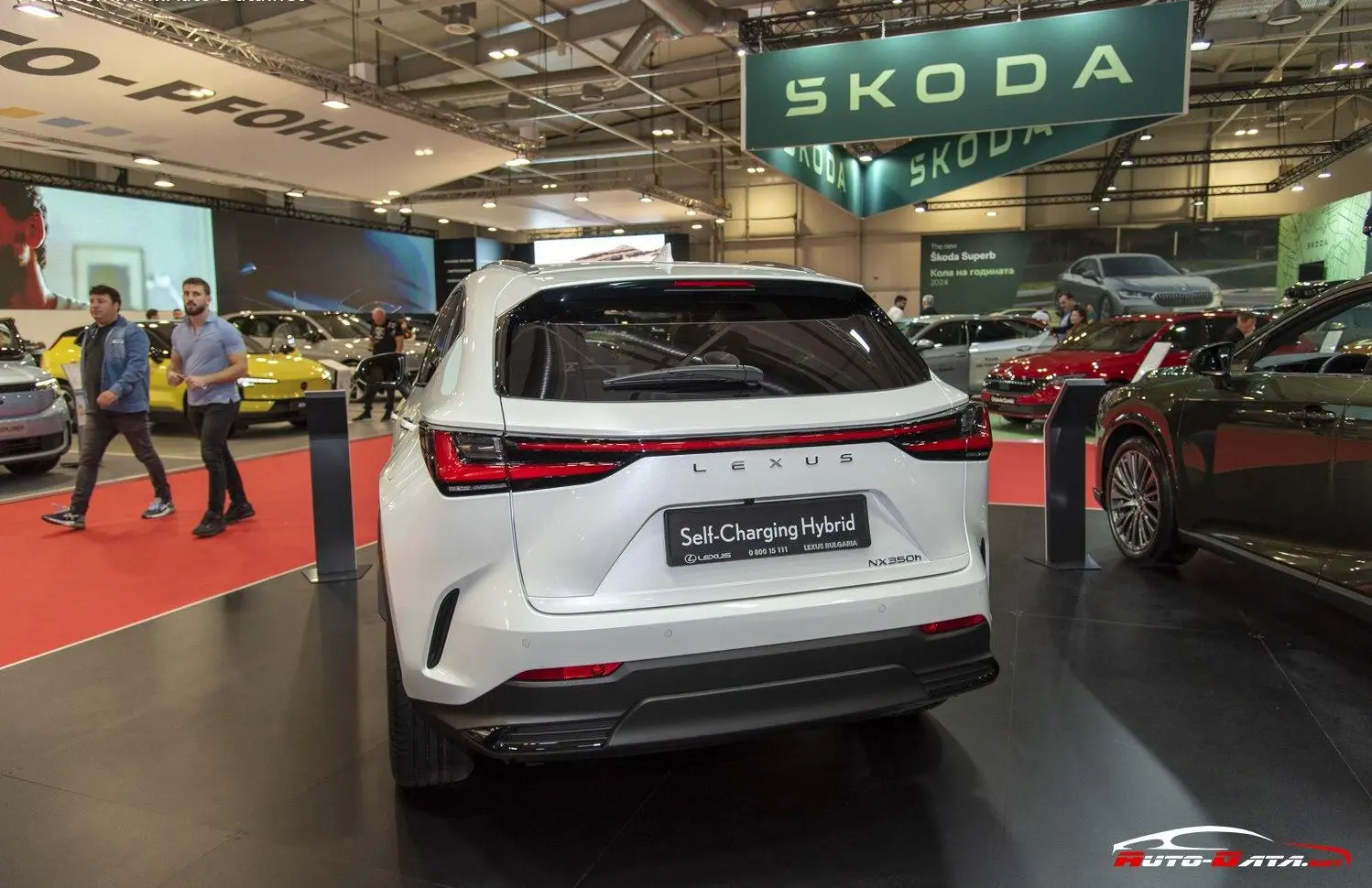 Lexus NX II (AZ20)-8