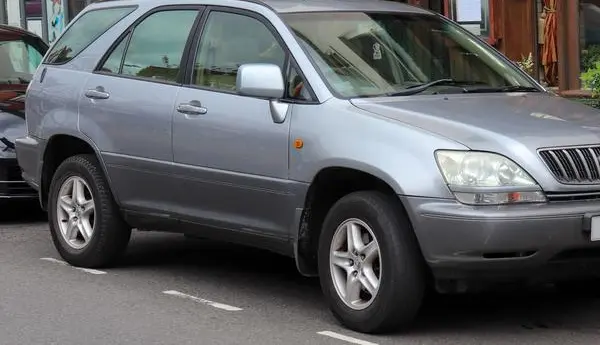 Lexus RX I-3