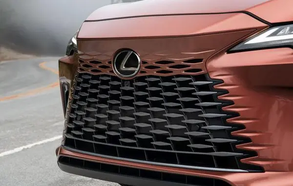 Lexus RX V-7