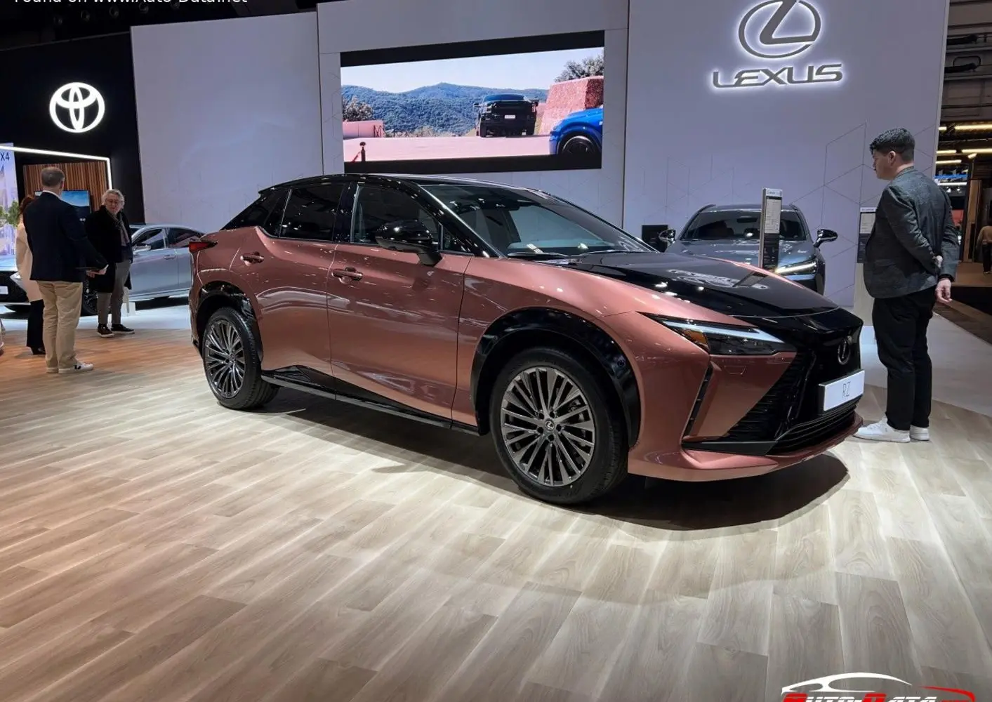 Lexus RZ-5