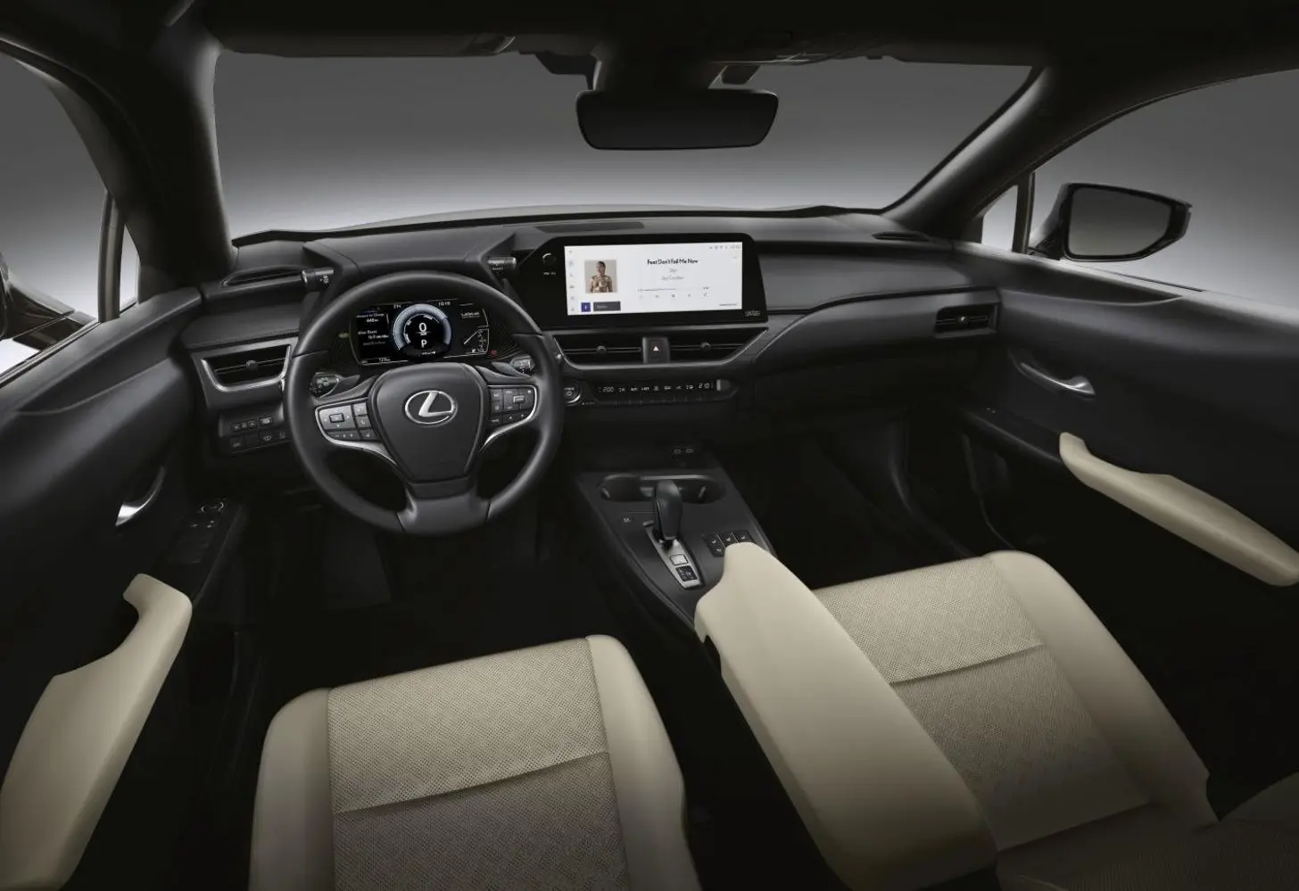Lexus UX-2