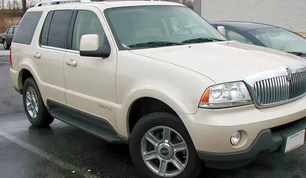 Lincoln Aviator I-8