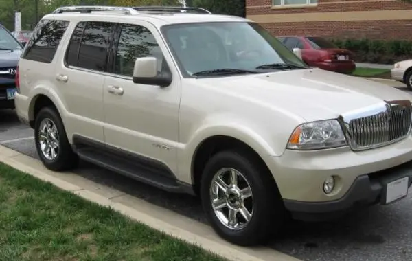 Lincoln Aviator I