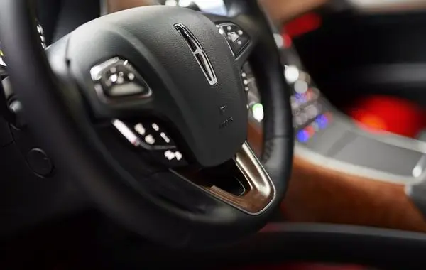 Lincoln MKX II-1