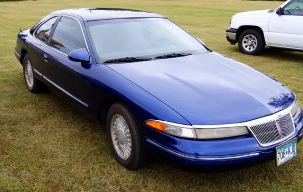 Lincoln Mark VIII