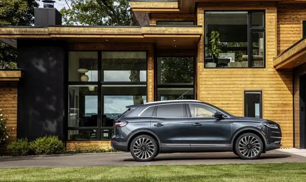 Lincoln Nautilus I (facelift 2020)-2