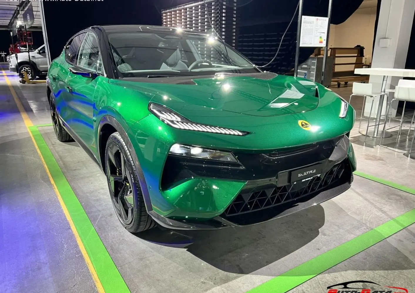 Lotus Eletre-8