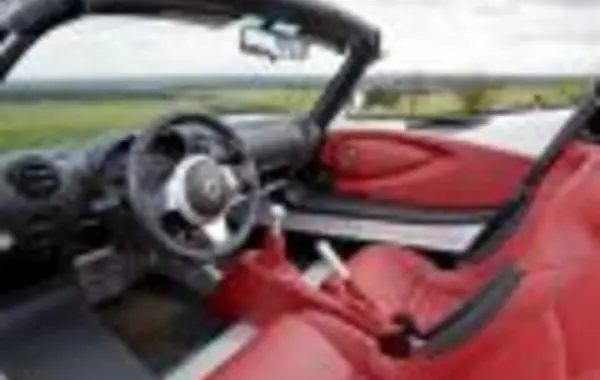 Lotus Elise (Series 3)-6