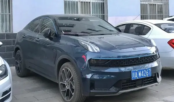 Lynk & Co 05-5