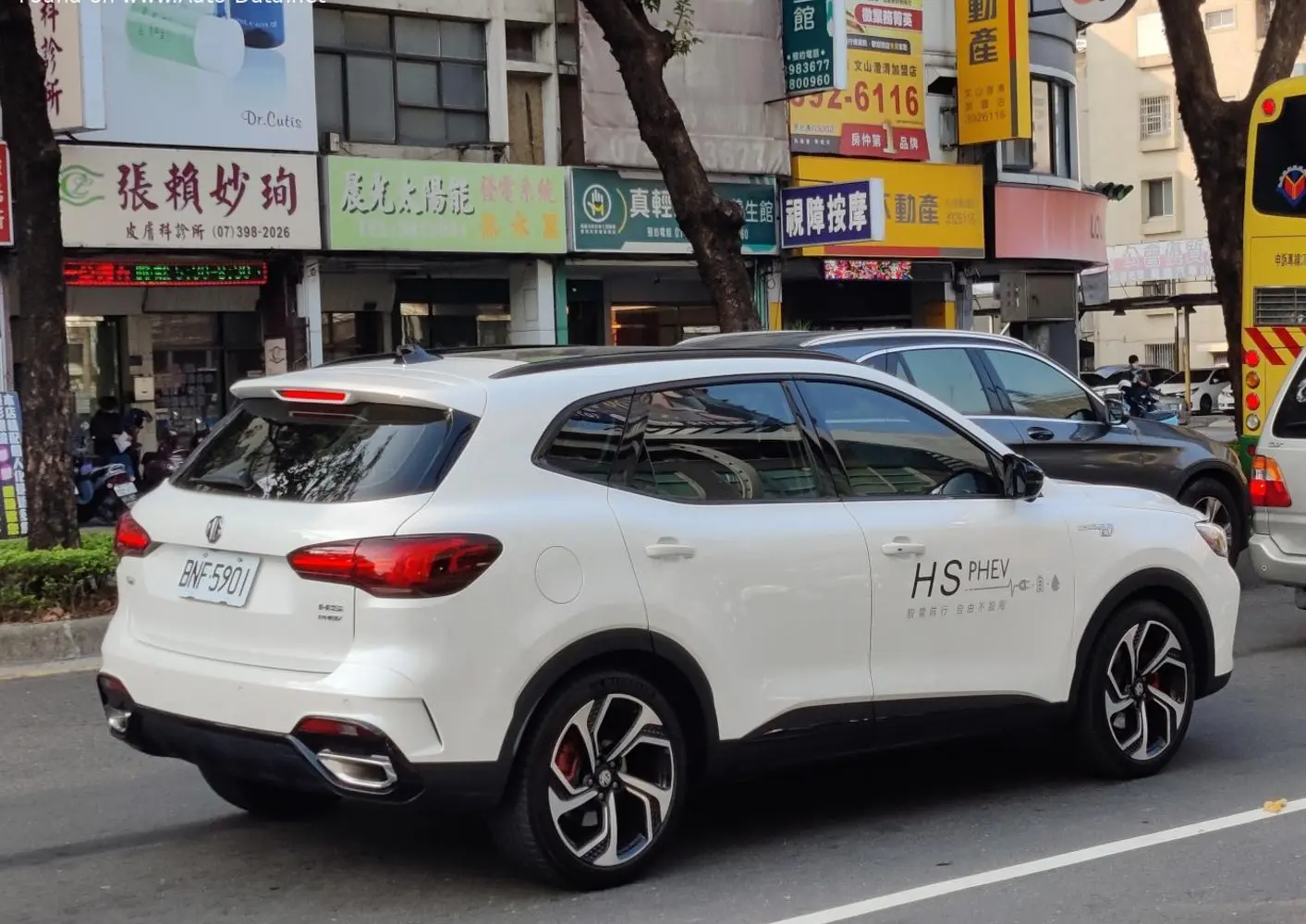 MG HS I (facelift 2020)-3