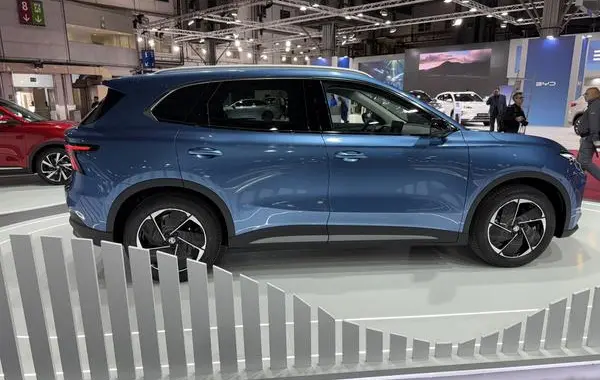 MG MGS5 EV-8