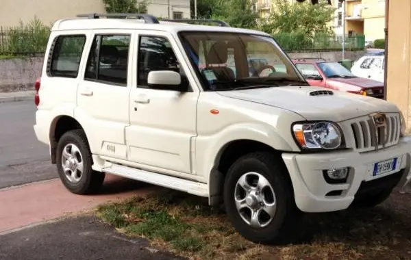Mahindra Goa