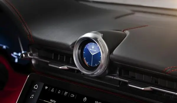 Maserati GranCabrio II-4