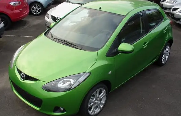 Mazda 2 II (DE)-0