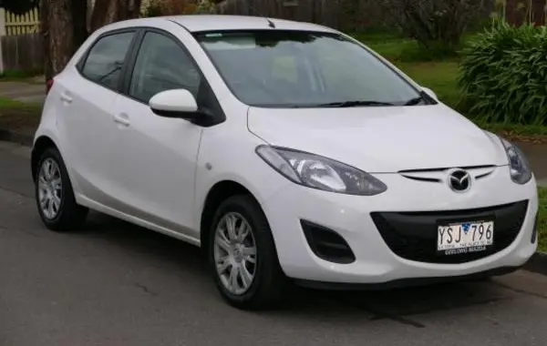 Mazda 2 II (DE, facelift 2010)
