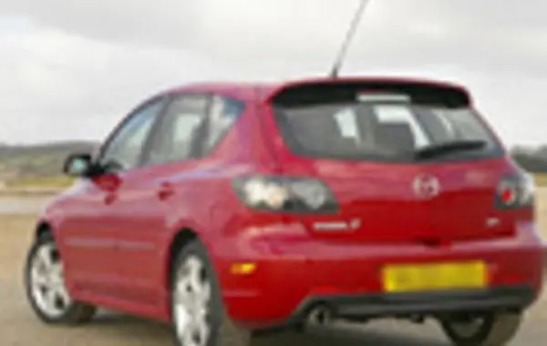 Mazda 3 I Hatchback (BK)-6