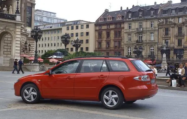 Mazda 6 I Combi (Typ GG/GY/GG1)-2