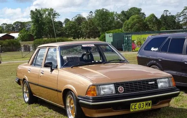 Mazda 626 I (CB)