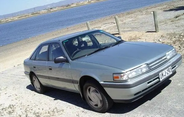 Mazda 626 III Hatchback (GD)
