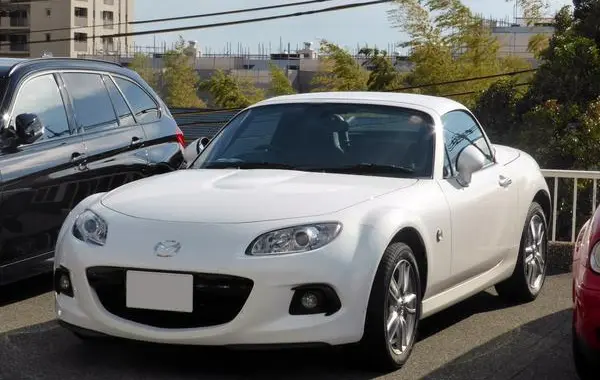 Mazda MX-5 III (NC, facelift 2012) Hardtop-2