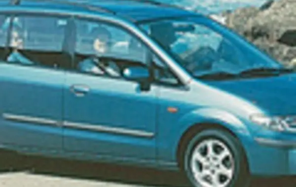 Mazda Premacy (CP)-5