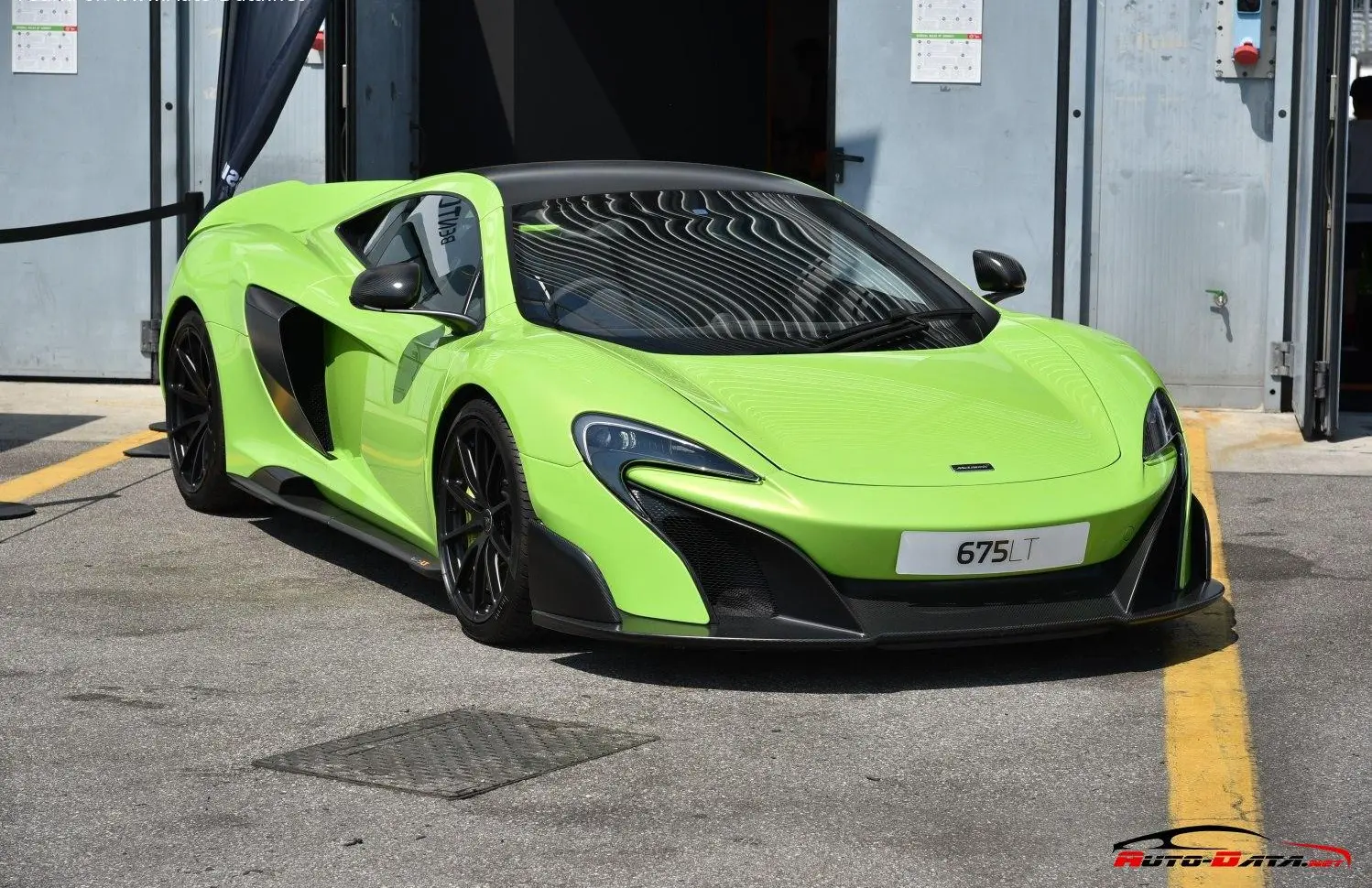 McLaren 675LT Coupe-6