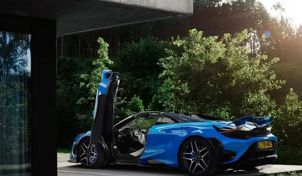 McLaren 765LT Spider-1