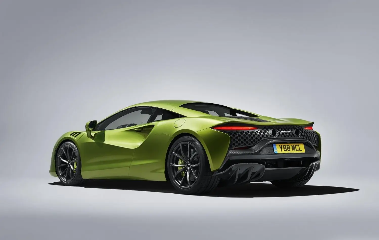 McLaren Artura-1