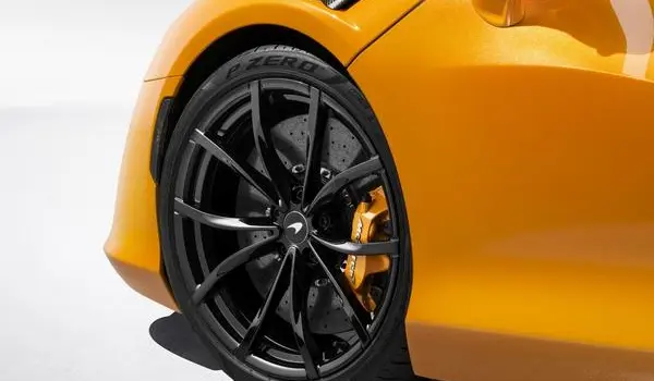 McLaren Artura Spider-2