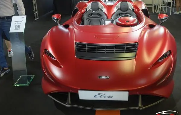 McLaren Elva-2