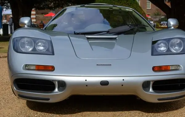 McLaren F1-0
