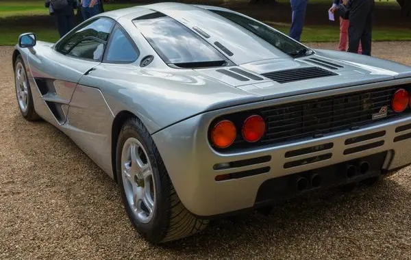 McLaren F1-1