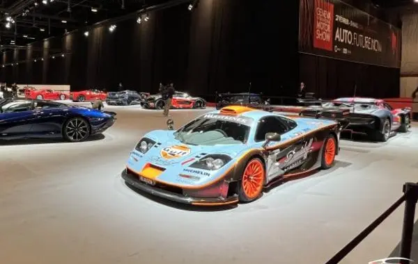McLaren F1 GTR