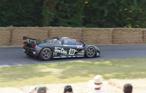 McLaren F1 GTR-1