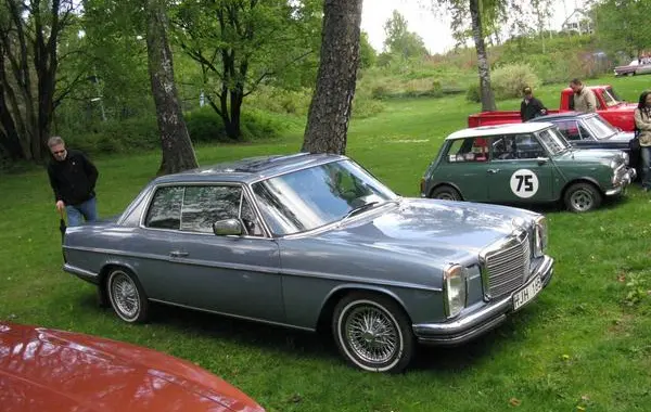 Mercedes-Benz /8 Coupe (W114, facelift 1973)-0