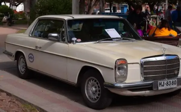 Mercedes-Benz /8 Coupe (W114, facelift 1973)-3