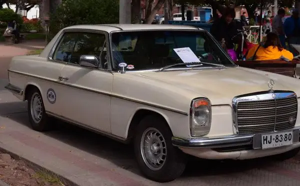 Mercedes-Benz /8 Coupe (W114, facelift 1973)-6