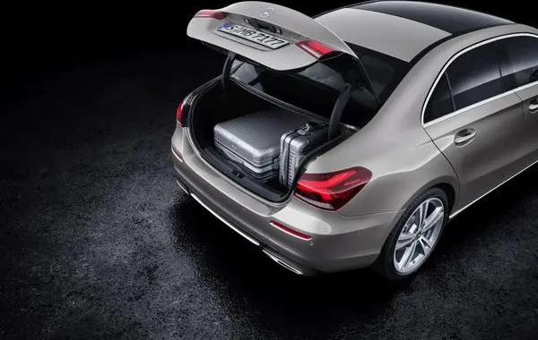 Mercedes-Benz A-Класс Sedan (V177)-3