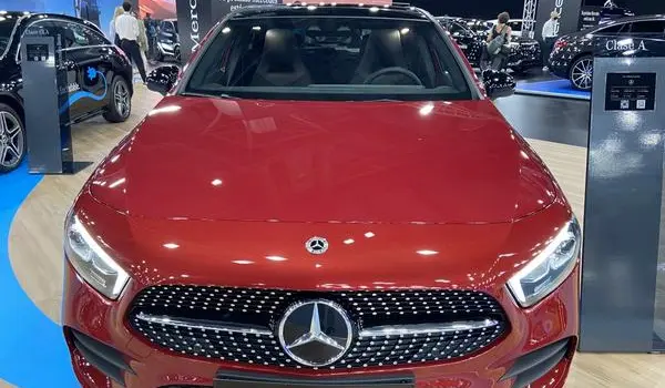 Mercedes-Benz A-Класс (W177)-0