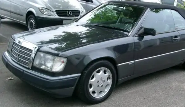Mercedes-Benz A124
