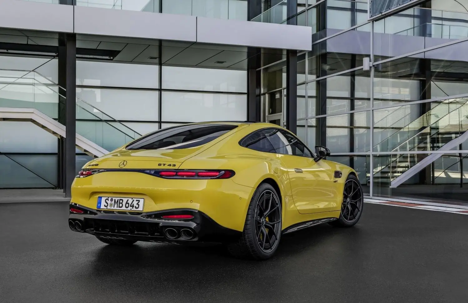 Mercedes-Benz AMG GT (C192)-10