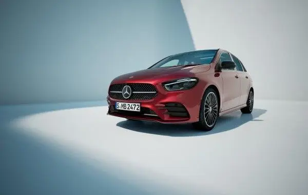 Mercedes-Benz B-Класс (W247, facelift 2022)