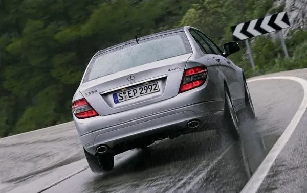 Mercedes-Benz C-Класс (W204)-1