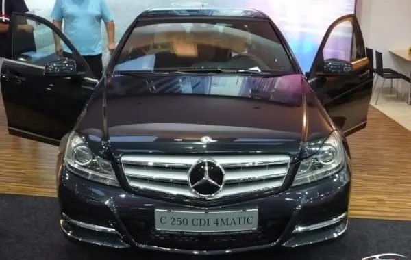 Mercedes-Benz C-Класс (W204, facelift 2011)