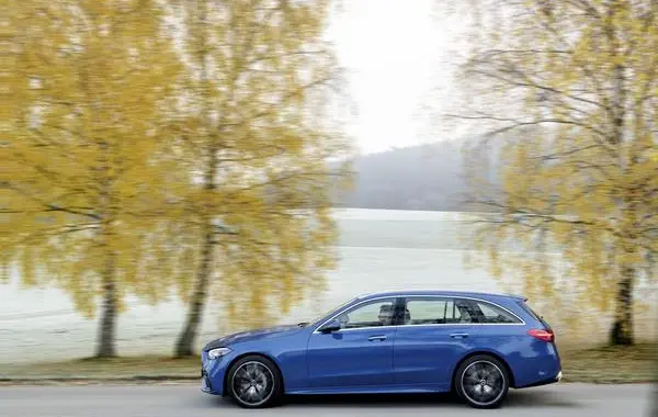 Mercedes-Benz C-class T-modell (S206)-8