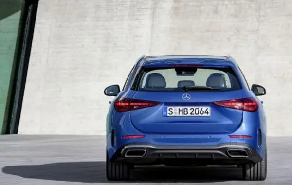 Mercedes-Benz C-class T-modell (S206)-3