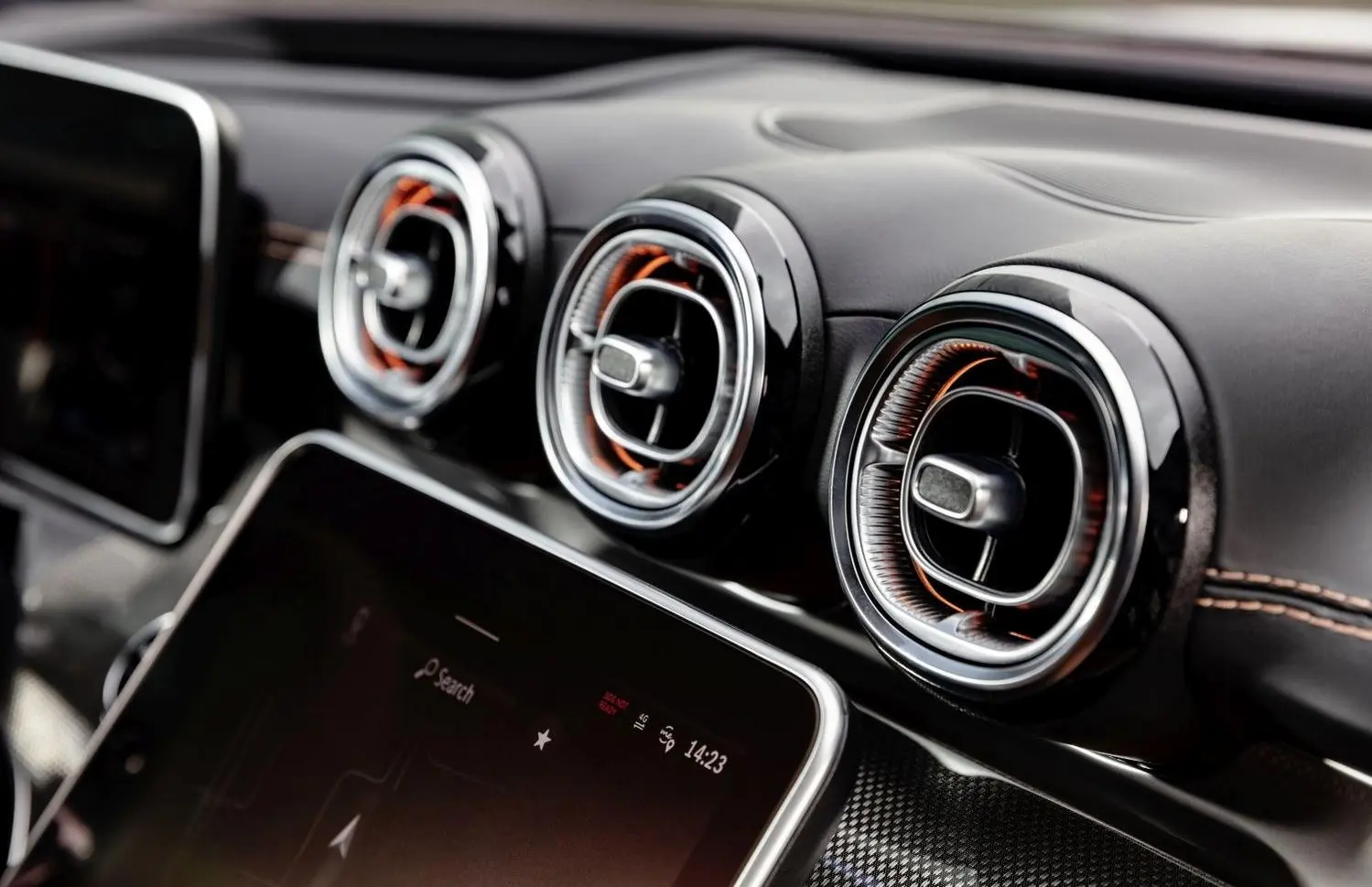 Mercedes-Benz C-class (W206)-14